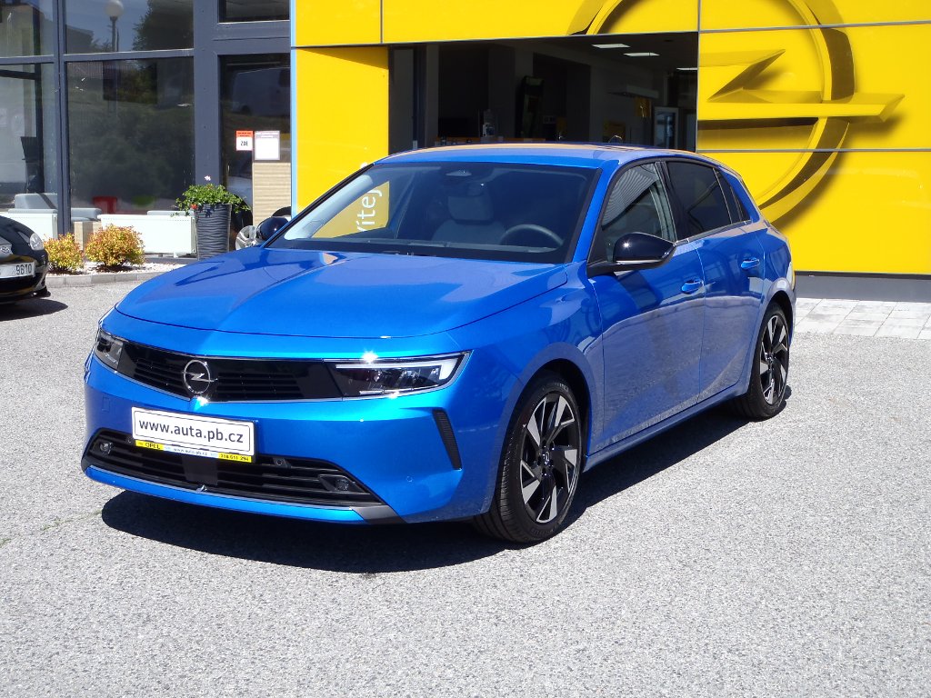 Opel Astra Elegance 1.2 Turbo 96kW Opel Astra