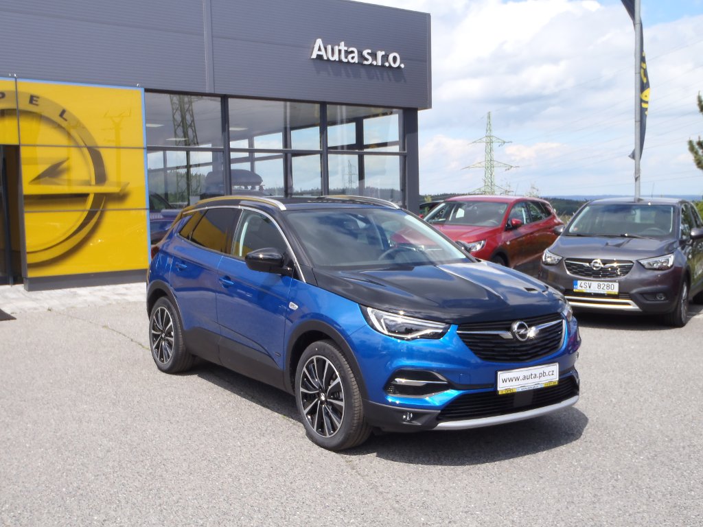 Opel Grandland Ultimate 1.6Turbo PHEV 4x4 AT8 Opel Grandland