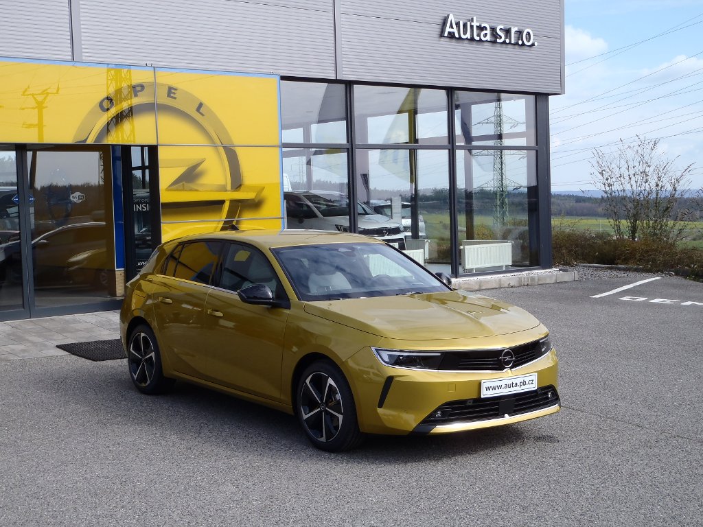 Opel Astra Elegance 1.2Turbo Opel Astra
