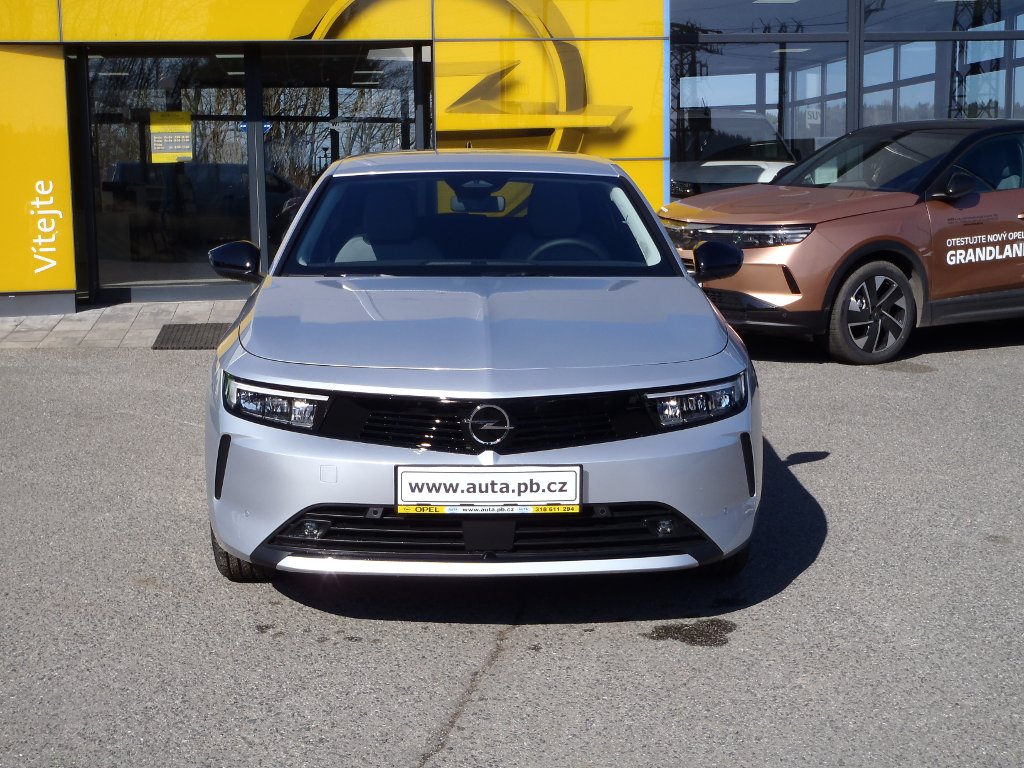 Opel Astra ST Edition 1.2 Turbo Opel Astra