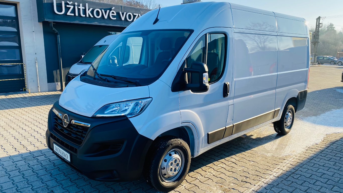Opel Movano