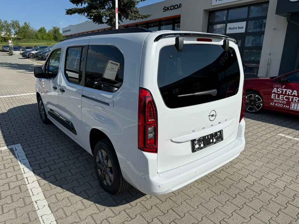 Opel Combo Elegance Plus L2H1 1.5 CDTI Opel Combo