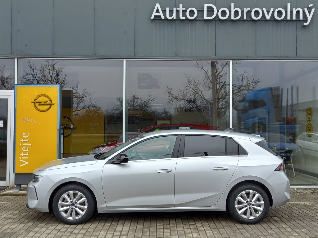 Opel Astra Elegance HB 1.2XHT (81 kW) MT6 Opel Astra