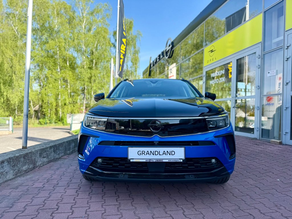 Opel Grandland GSe 4x4 1.6TURBO (221 kW) AT8 Opel Grandland