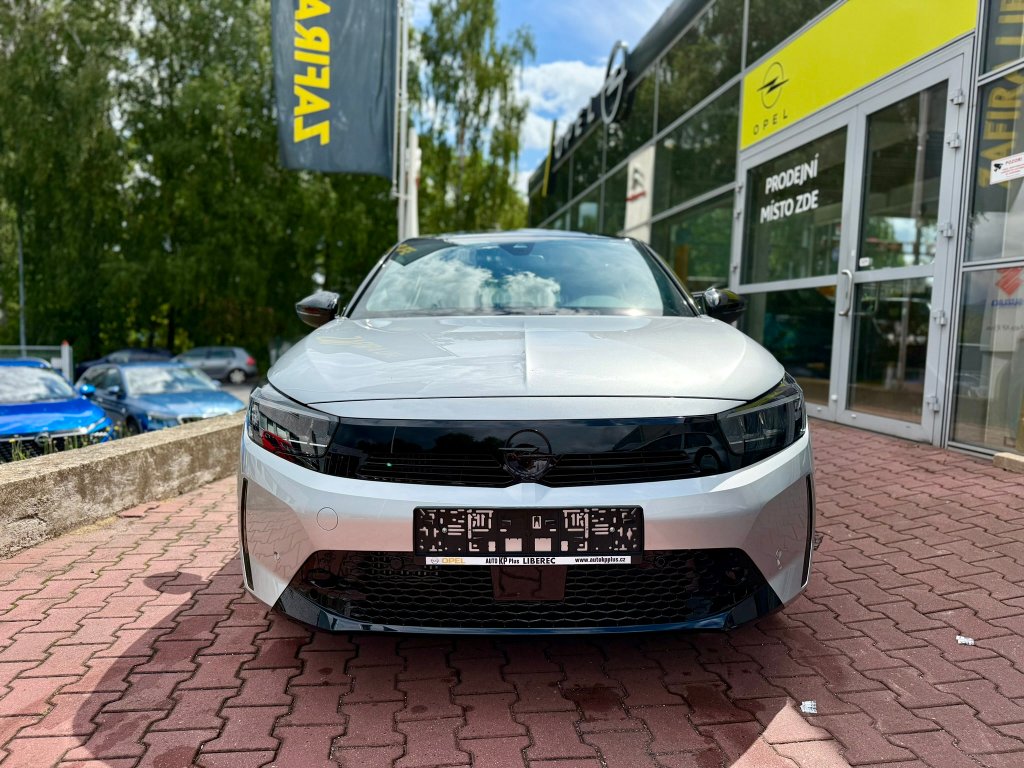 Opel Corsa Hybrid GS 1.2 TURBO (81kW) AT6 Opel Corsa