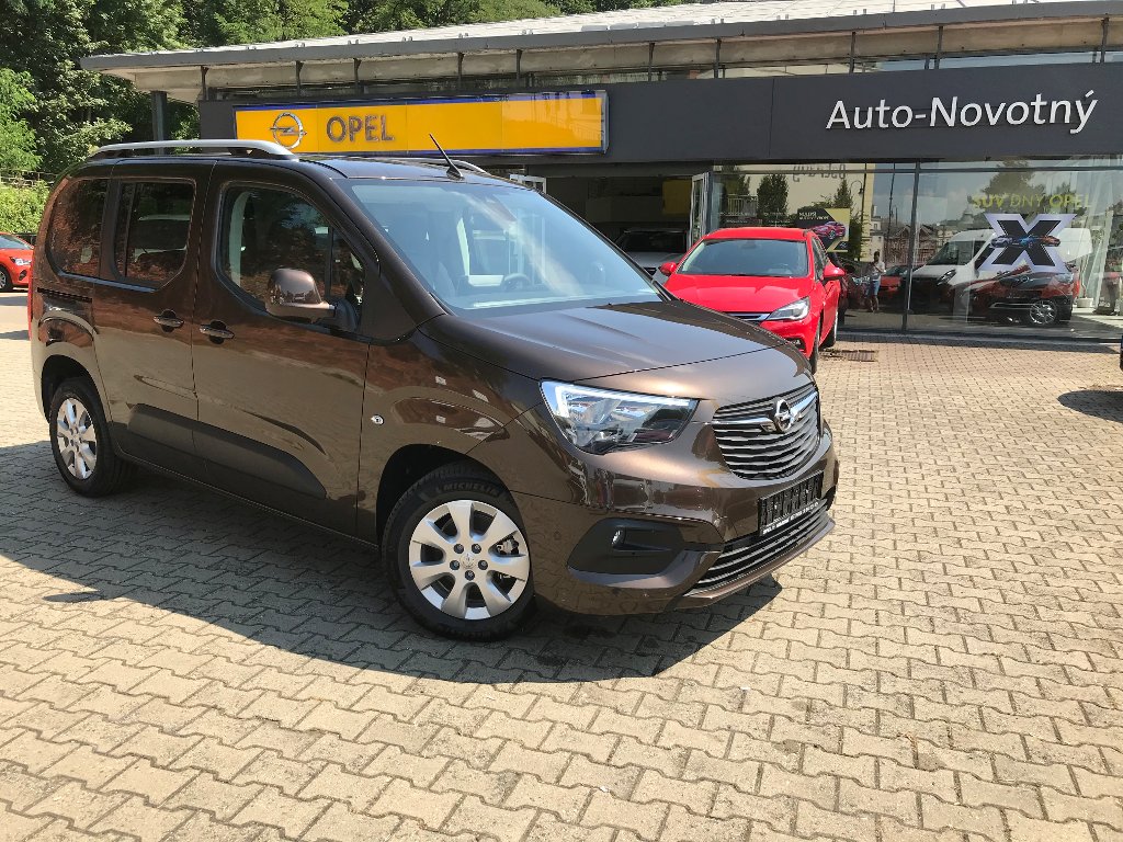 Opel Combo COMBO TREND 1,5 75KW MT-5 Opel Combo
