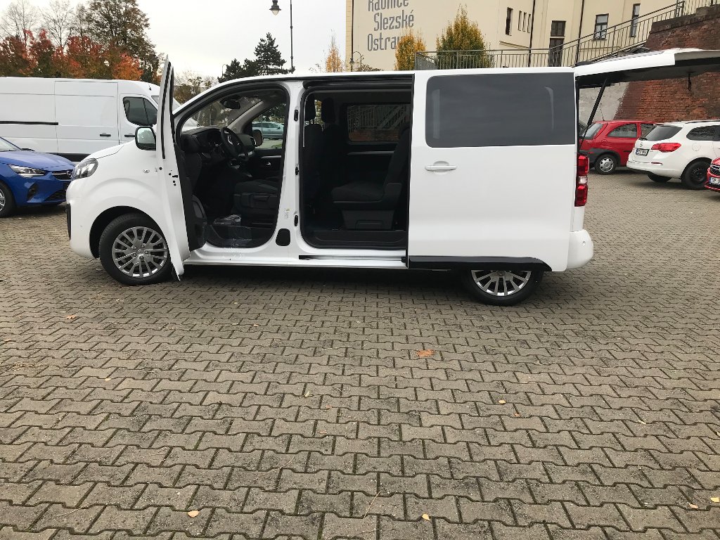 Opel Zafira Zafira Life(M) Business 2.0L Opel Zafira