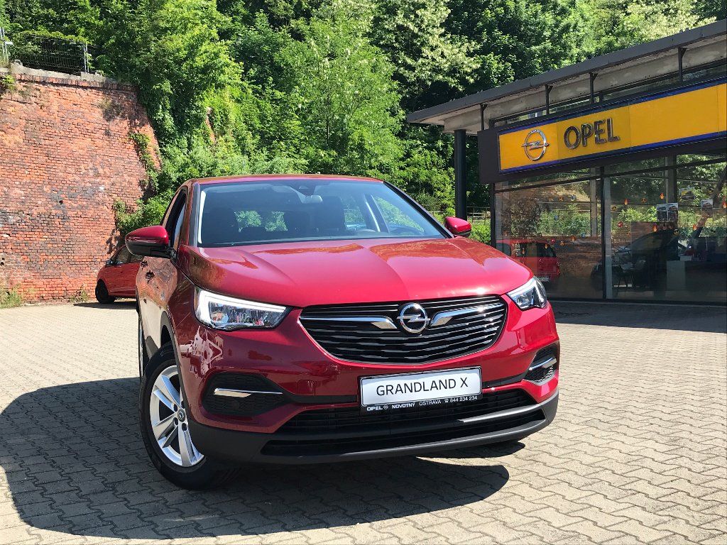 Opel Grandland X Smile 1.2 Turbo 96 kW MT-6 Opel Grandland X