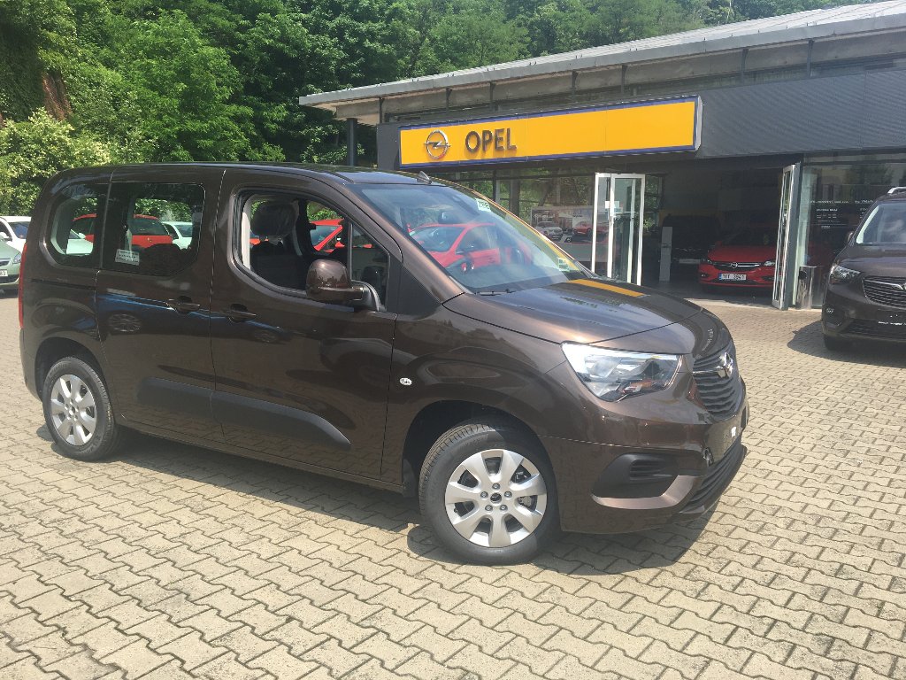 Opel Combo COMBO TREND 1,5 75KW MT-5 Opel Combo