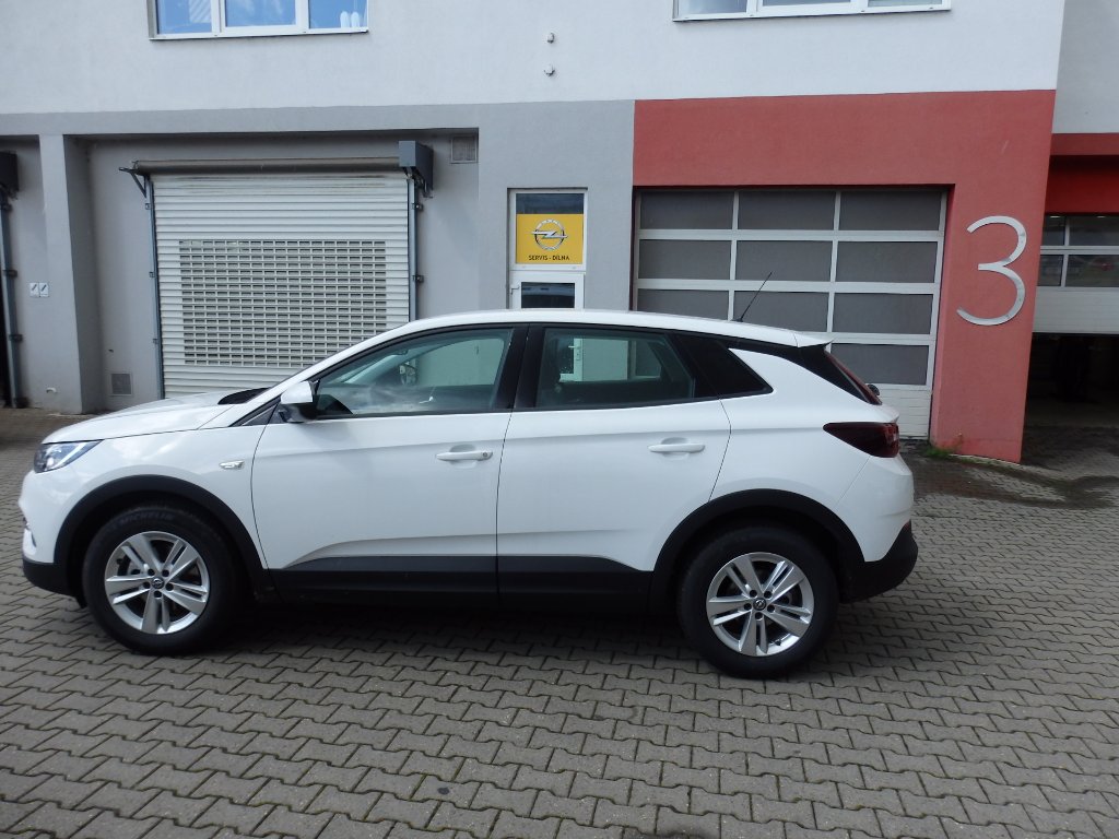 Opel Grandland X Enjoy 1.2 Turbo 130k Opel Grandland X