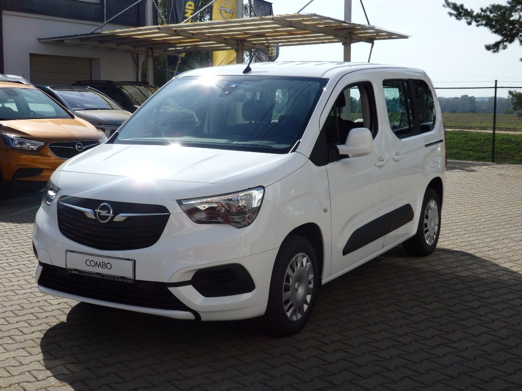 Opel Combo Life Enjoy 1.5 CDTi 130k Opel Combo