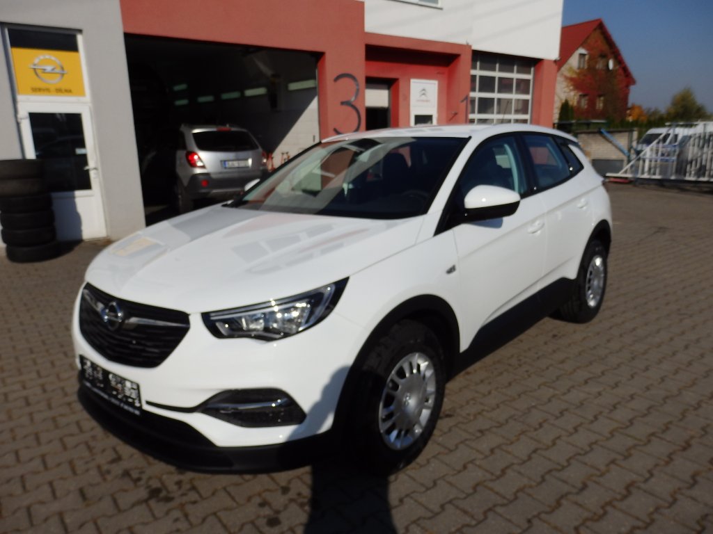 Opel Grandland X Selection 1.2turbo 130k Opel Grandland X