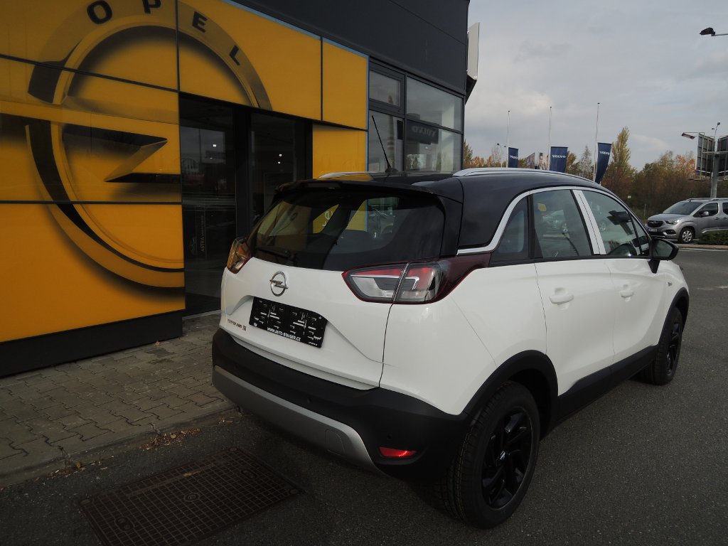 Opel Crossland X Innovation 1.2T 81kW/110k AT6 Opel Crossland X