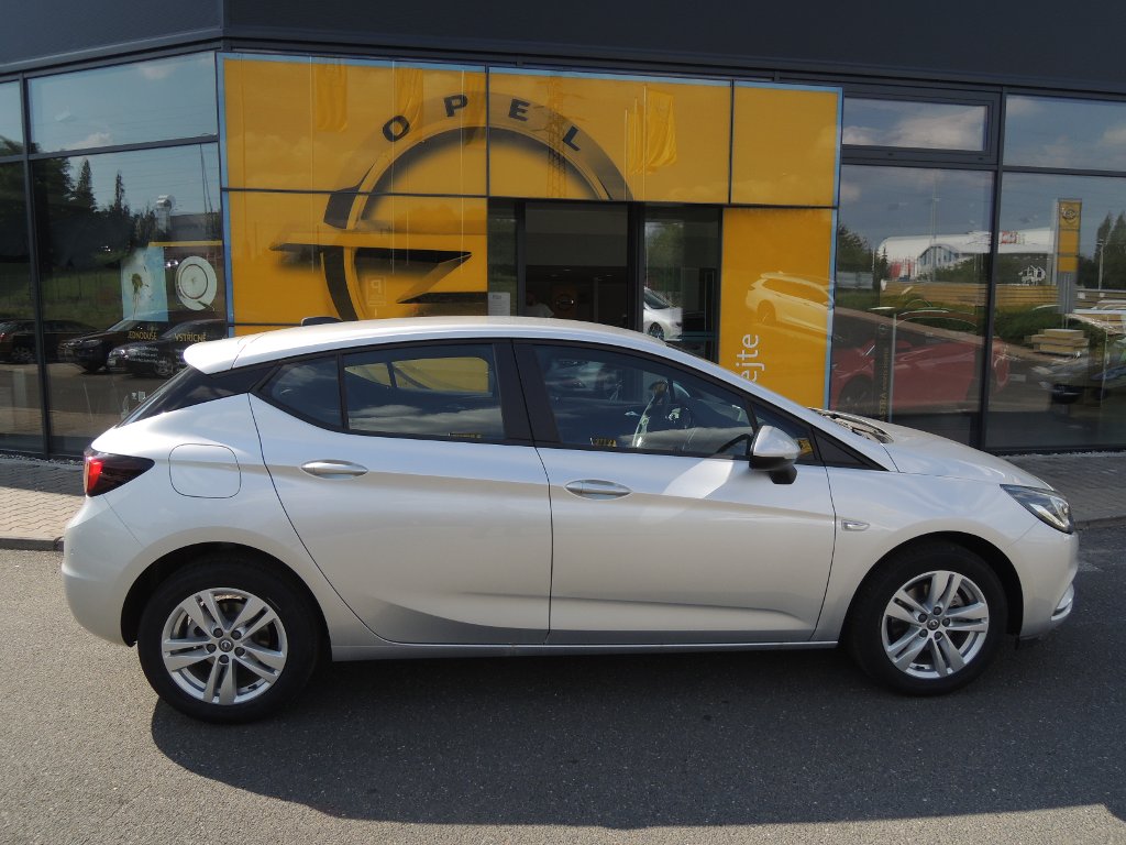 Opel Astra K 120 LET 1.4T 92KW/125K MT6 Opel Astra