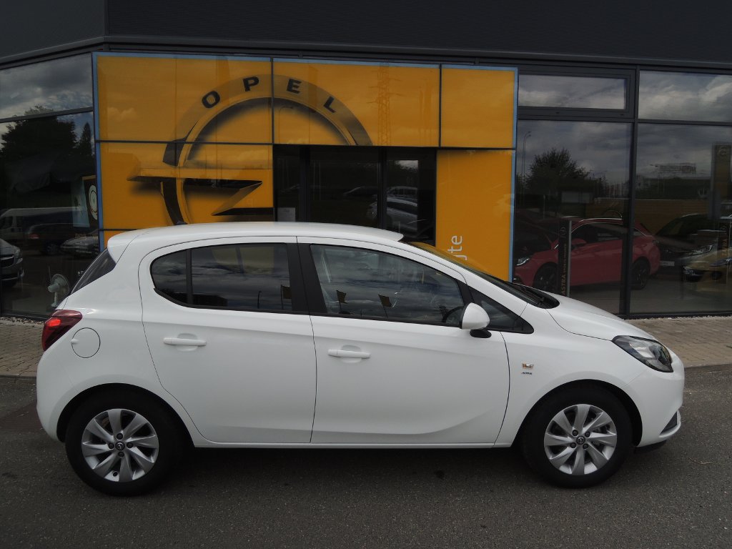 Opel Corsa 5DV 1,4 16V 90K MT5 SADA ZIMA! Opel Corsa