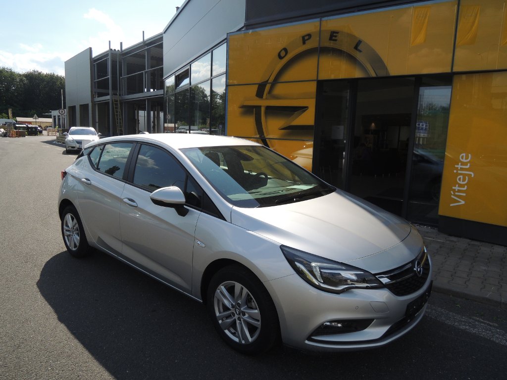 Opel Astra K 120 LET 1.4T 110KW/150K AT6 Opel Astra