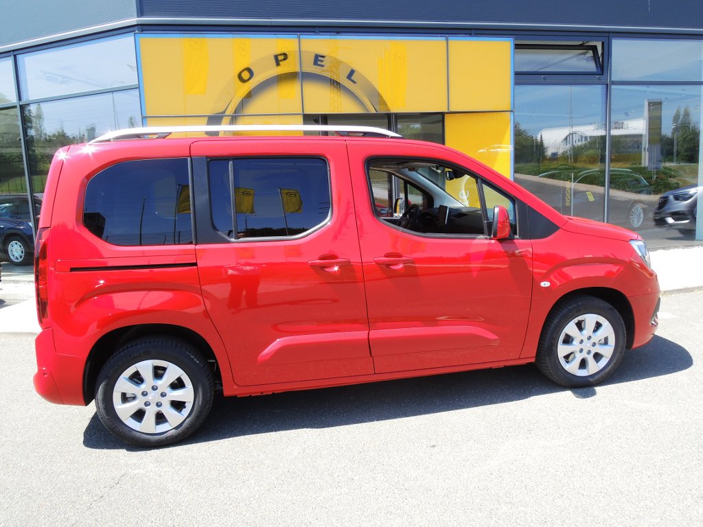 Opel Combo INNOVATION L1H1 1,5TD 130k AT8 Opel Combo