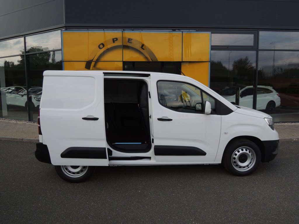 Opel Combo VAN ENJOY L1H1 1,5DT MT5 102K Opel Combo
