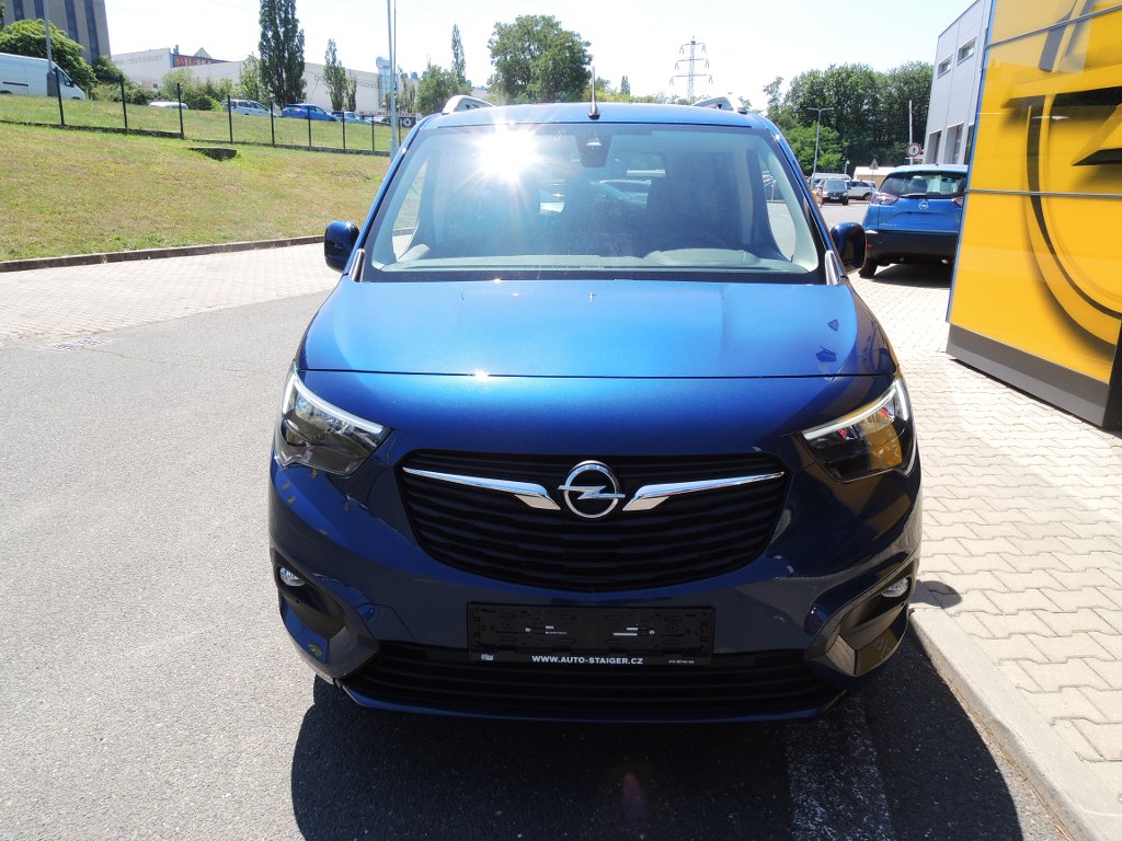 Opel Combo L2H1 1,5 CDTI 96KW/130K MT6 Opel Combo