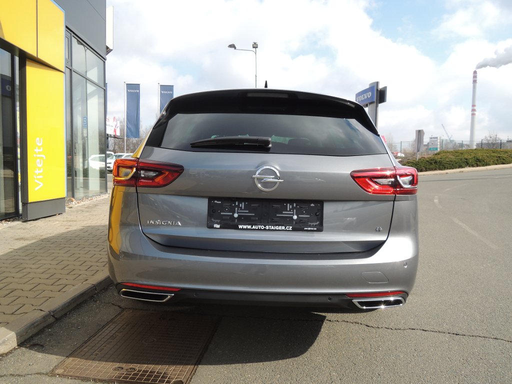 Opel Insignia ST Ultimate 2,0CDTI AT8 AWD Opel Insignia