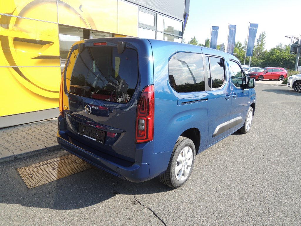 Opel Combo Elegance L2H1 1.5D 96Kw AT8 Opel Combo