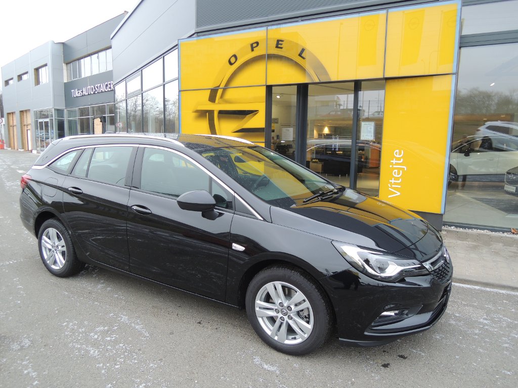 Opel Astra K INNOVATION 1.6CDTI 136K AFL+ Opel Astra