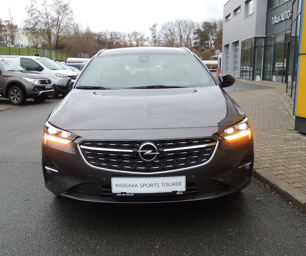 Opel Insignia Elegance Sports Tourer 2.0 DT Opel Insignia