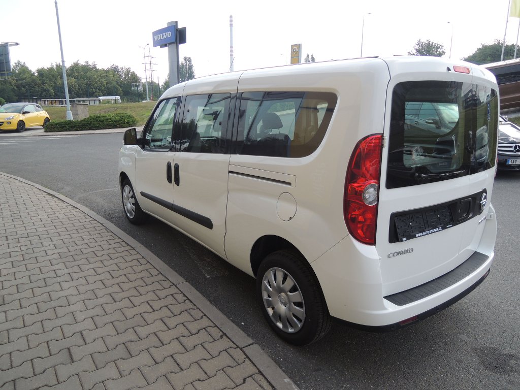 Opel Combo COMBI L2H1 1,6 CDTI 88kW/120K Opel Combo