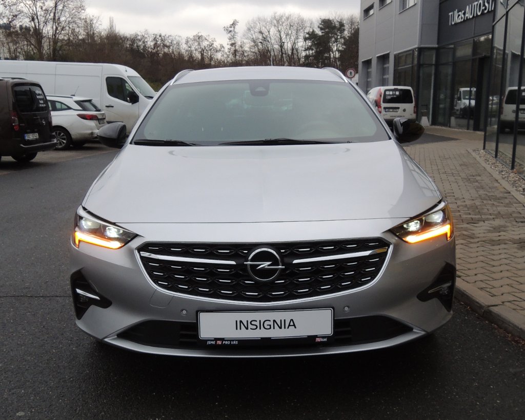 Opel Insignia Elegance Sports Tourer 4x4 128 Opel Insignia