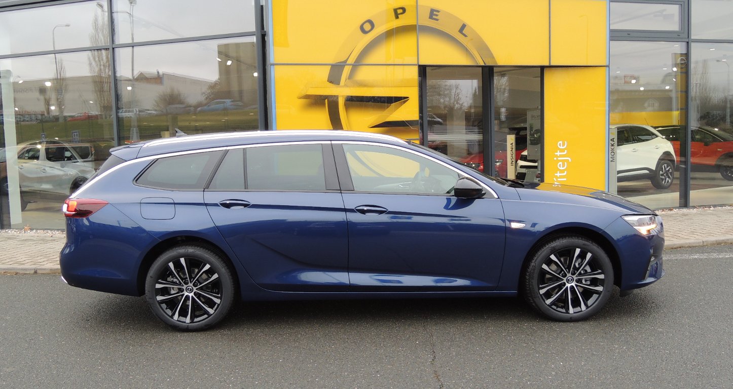 Opel Insignia Elegance Sports Tourer 4x4 128 Opel Insignia