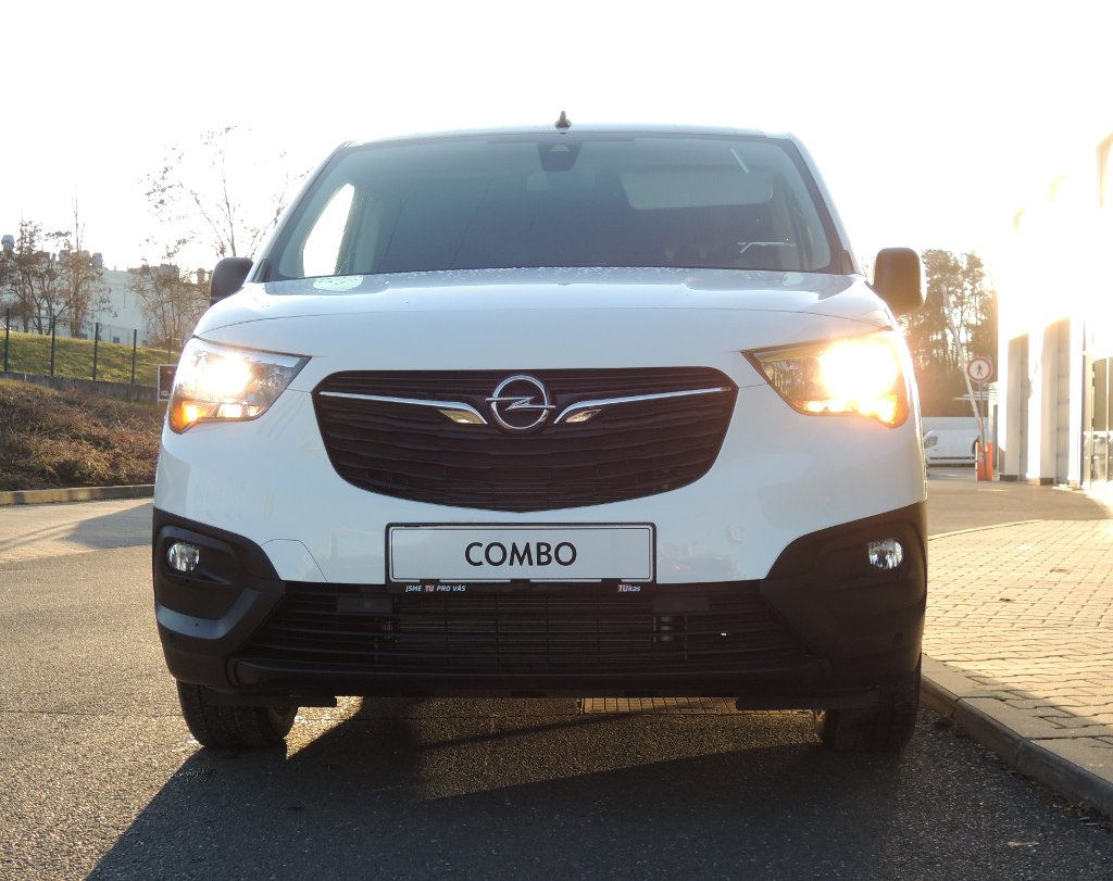 Opel Combo Van Enjoy L2H1 increased 1.2T Opel Combo