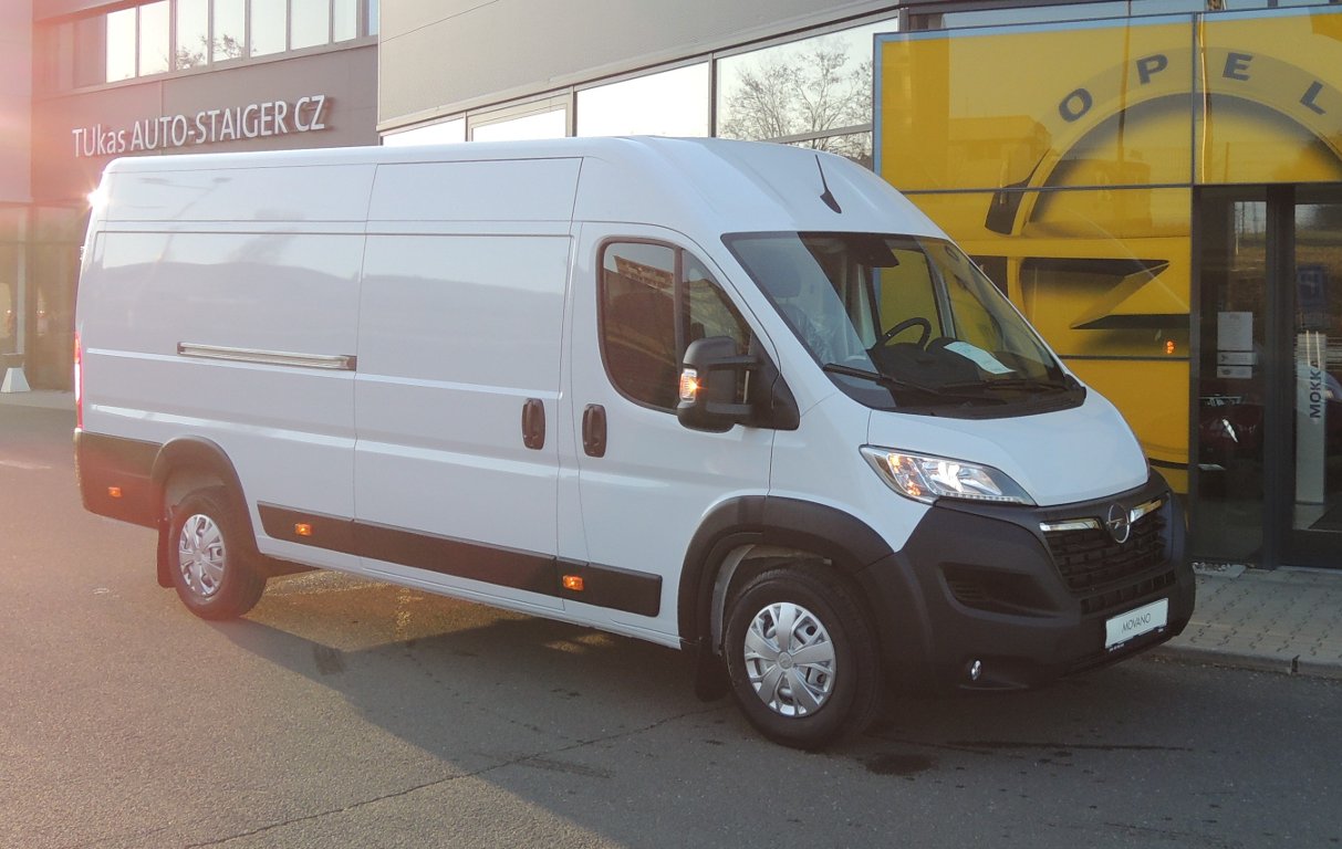Opel Movano Edition 3500 L4H2 2.2DT 121kW Opel Movano