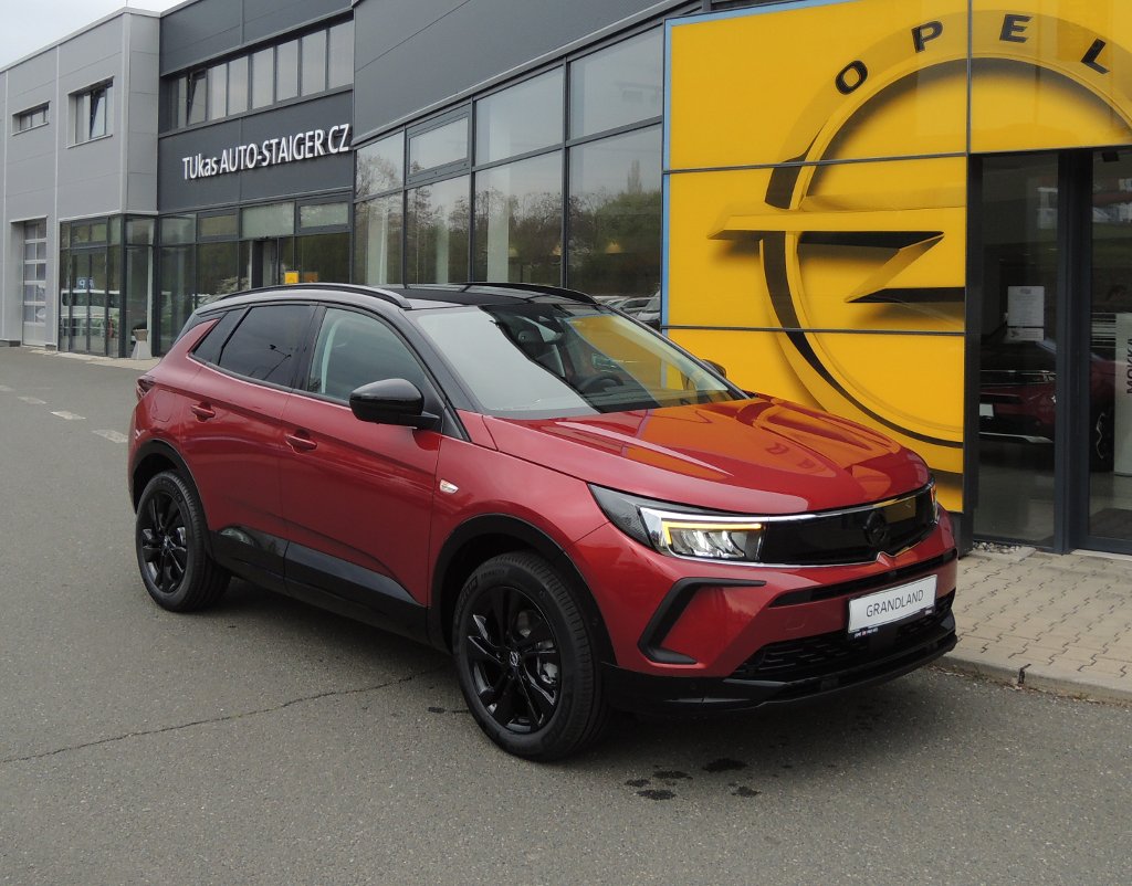 Opel Grandland GS Line 1.2T(96kW/130hp) AT8 Opel Grandland