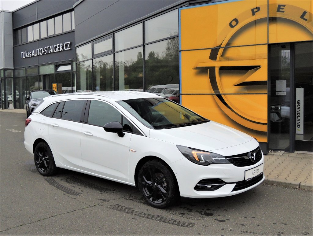Opel Astra Elegance ST 1.2T (107kW/145hp) Opel Astra