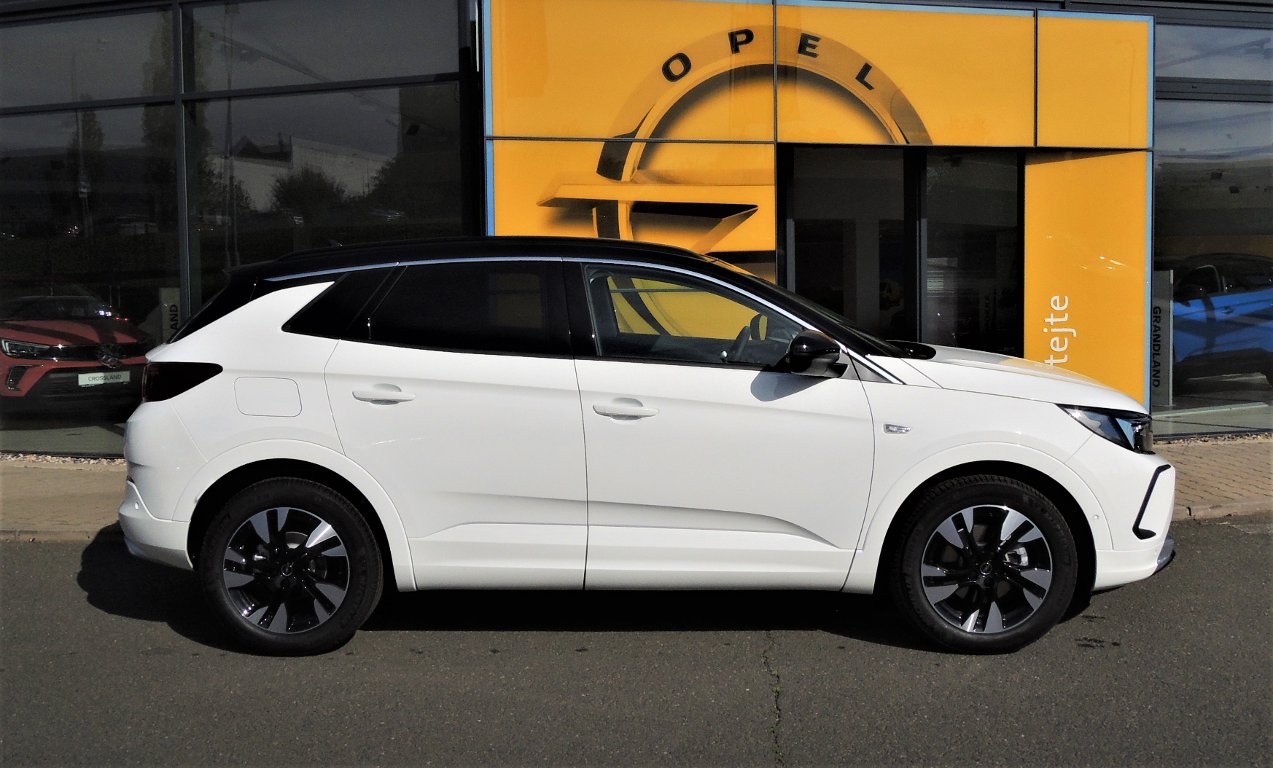 Opel Grandland Ultimate 1.5DT(96kW/130hp) AT8 Opel Grandland