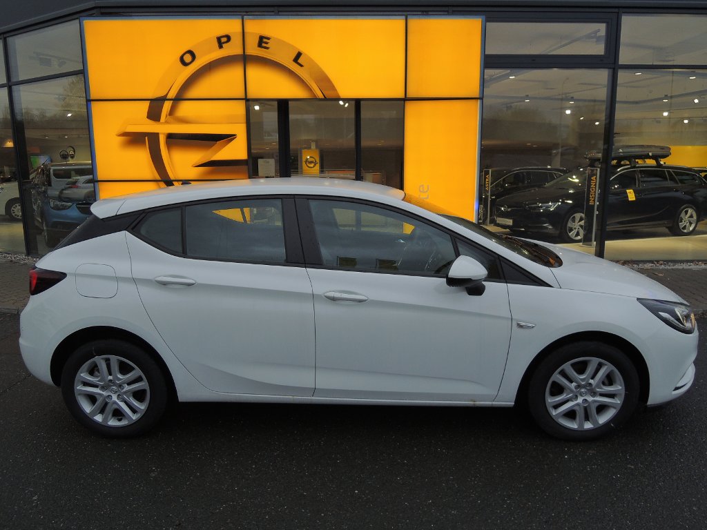 Opel Astra K 120 LET 1.4T 110kW/150k MT6 Opel Astra