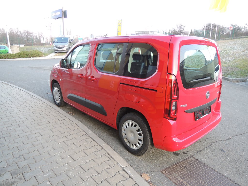 Opel Combo ENJOY L1H1 1,5 CDTI 102K MT5 Opel Combo