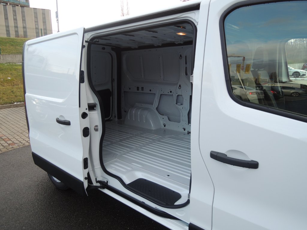 Opel Vivaro VAN L2H1 2,9T 70kW/95K TAŽNÉ Opel Vivaro