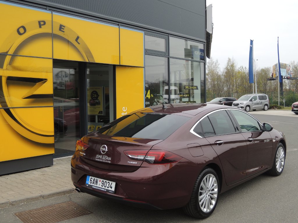 Opel Insignia Innovation 2.0CDTi 170k AT8 Opel Insignia