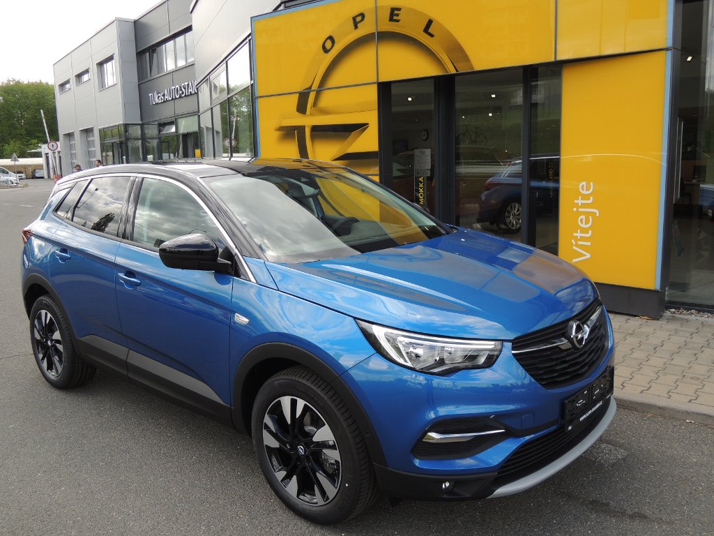 Opel Grandland X 120 LET 1.2T 96kW/130k AT8 Opel Grandland X