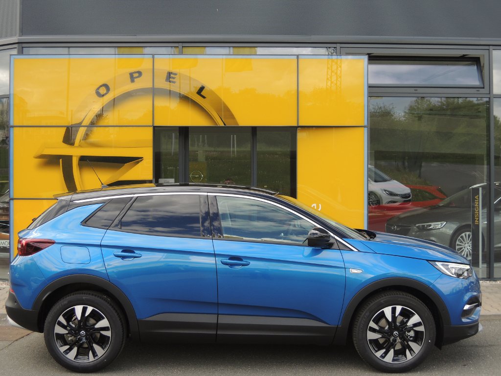 Opel Grandland X 120 LET 1.2T 96kW/130k AT8 Opel Grandland X