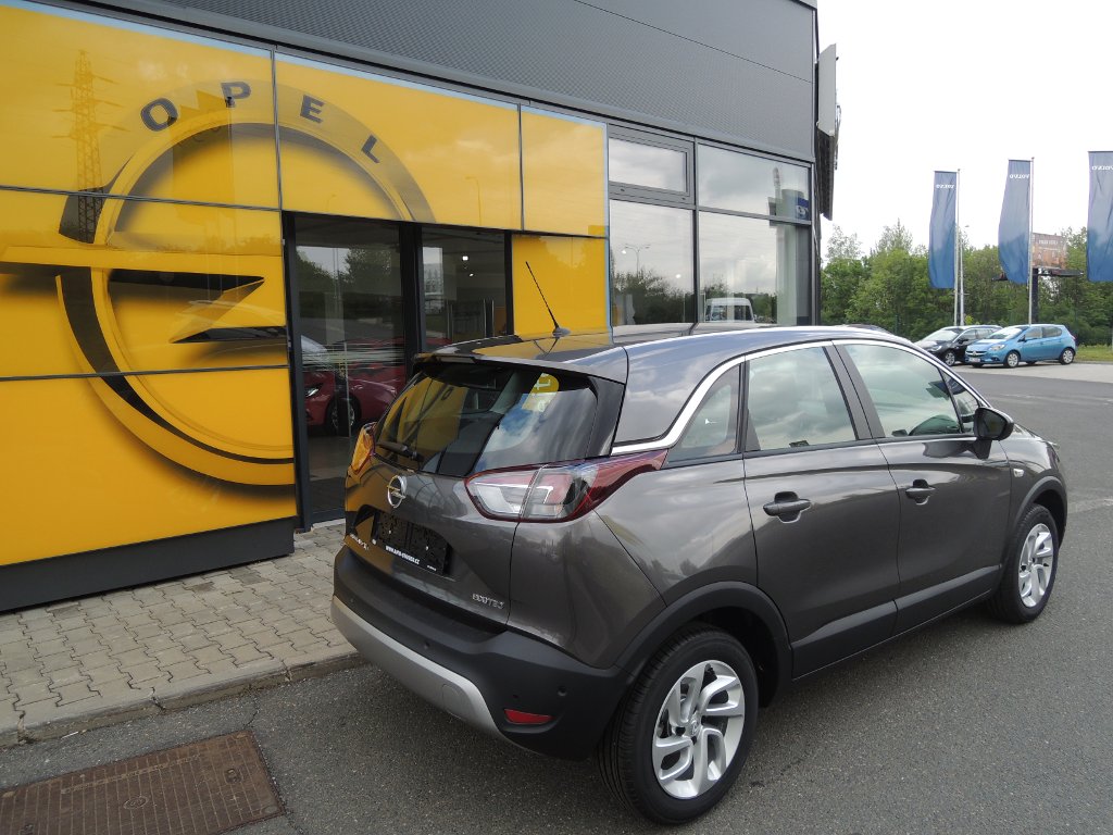 Opel Crossland X INNOVATION 1.2T 110K MT6 Opel Crossland X