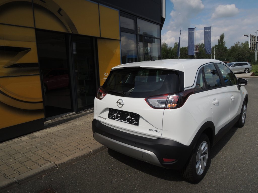 Opel Crossland X INNOVATION 1.2T 110K MT6 Opel Crossland X
