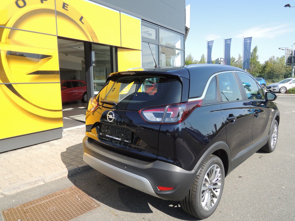 Opel Crossland X INNOVATION 1.2T 110K AT6 Opel Crossland X