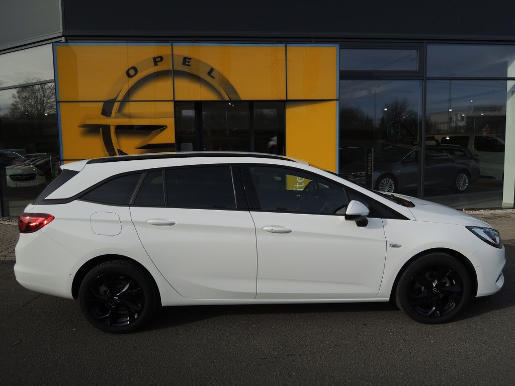 Opel Astra Elegance 1.5CDTi 90kW/122k AT9 Opel Astra