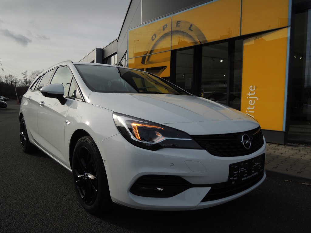 Opel Astra Elegance 1.5CDTi 90kW/122k AT9 Opel Astra