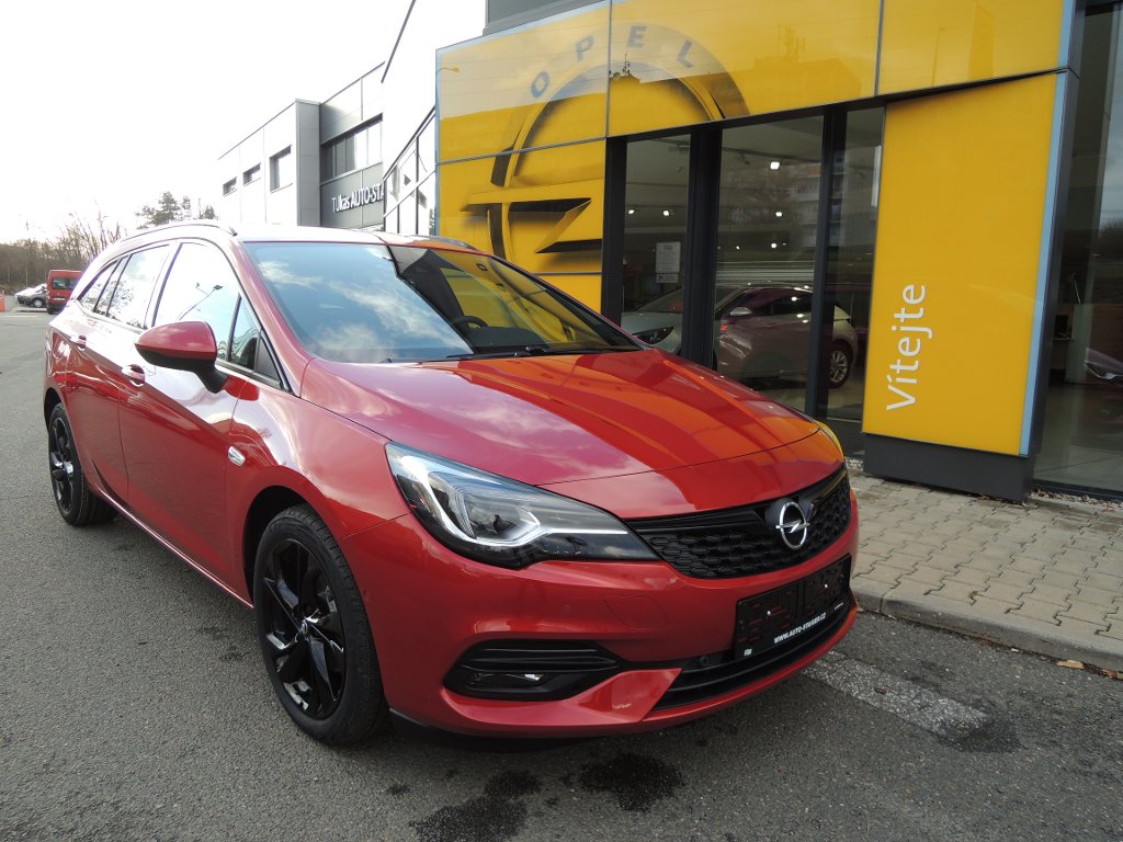 Opel Astra Elegance 1.5CDTi 90kW/122k AT9 Opel Astra