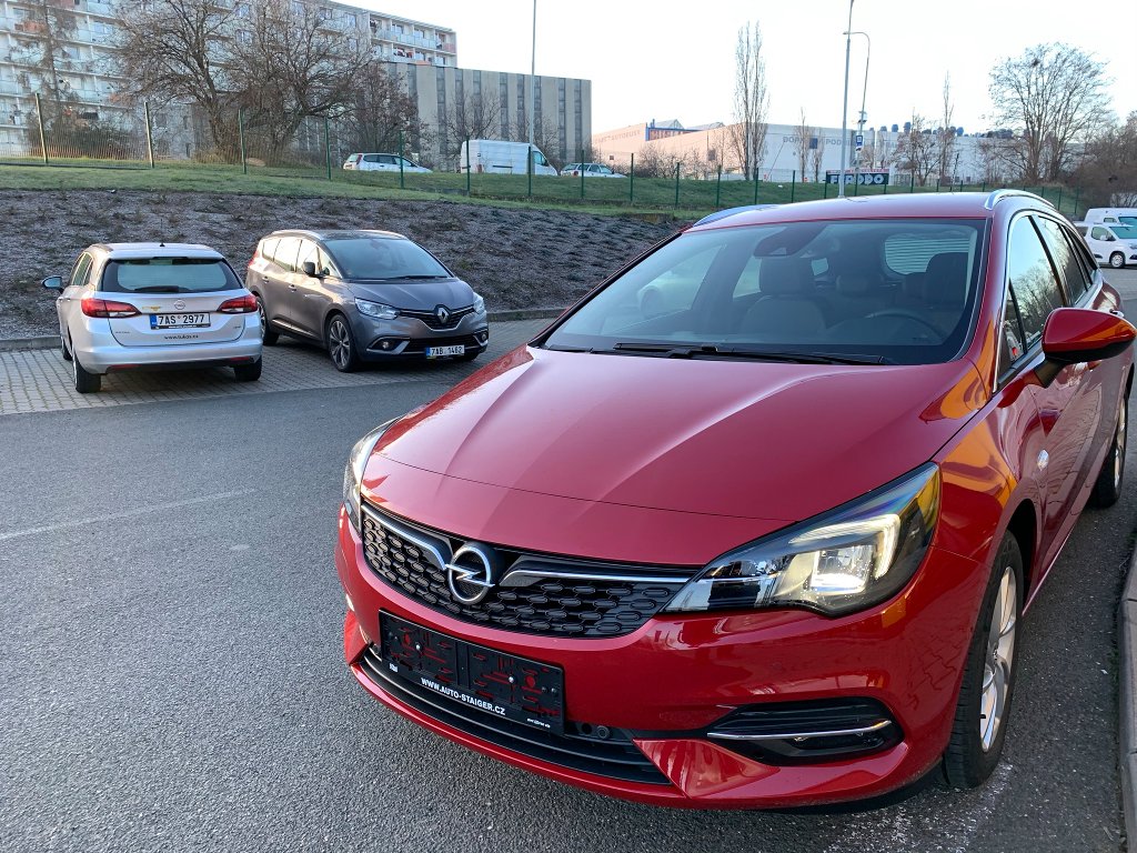 Opel Astra ST Elegance 1,2T 107kW/145k Opel Astra