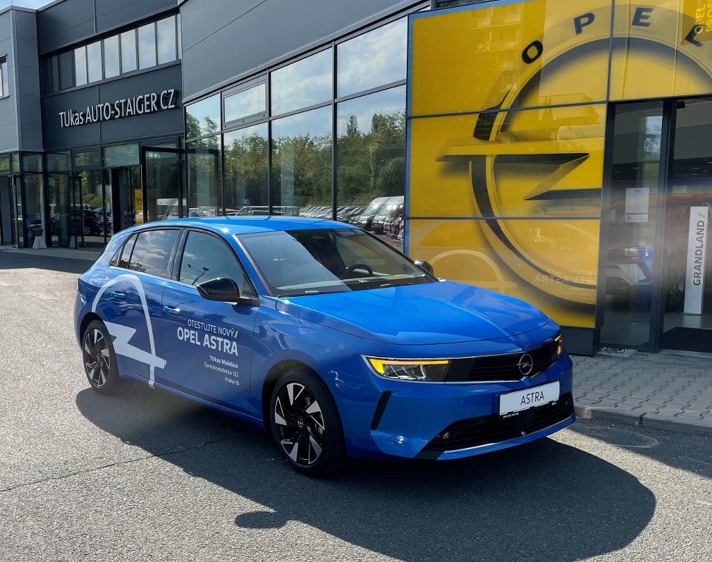 Opel Astra Elegance MT6 1.2T 96kW/130hp Opel Astra