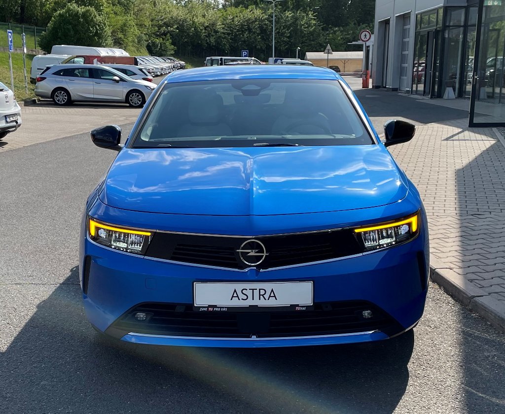 Opel Astra Elegance MT6 1.2T 96kW/130hp Opel Astra